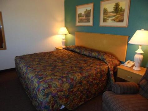 Herington Inn And Suites מראה חיצוני תמונה